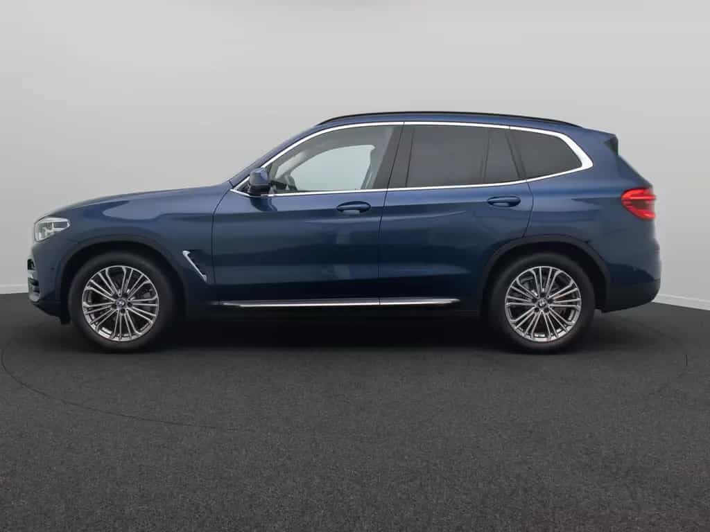 BMW X3 xD20d Luxury Line Kamera AHK HUD Alarm 19Zoll 01/2019-photo-10