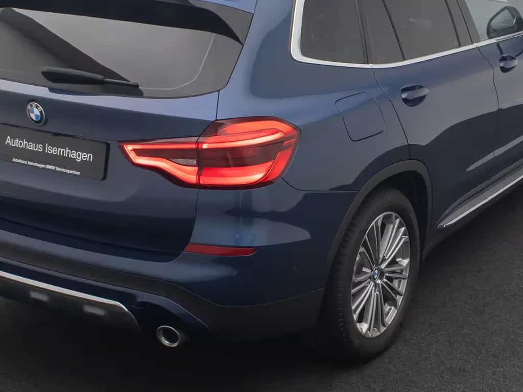 BMW X3 xD20d Luxury Line Kamera AHK HUD Alarm 19Zoll 01/2019-photo-14