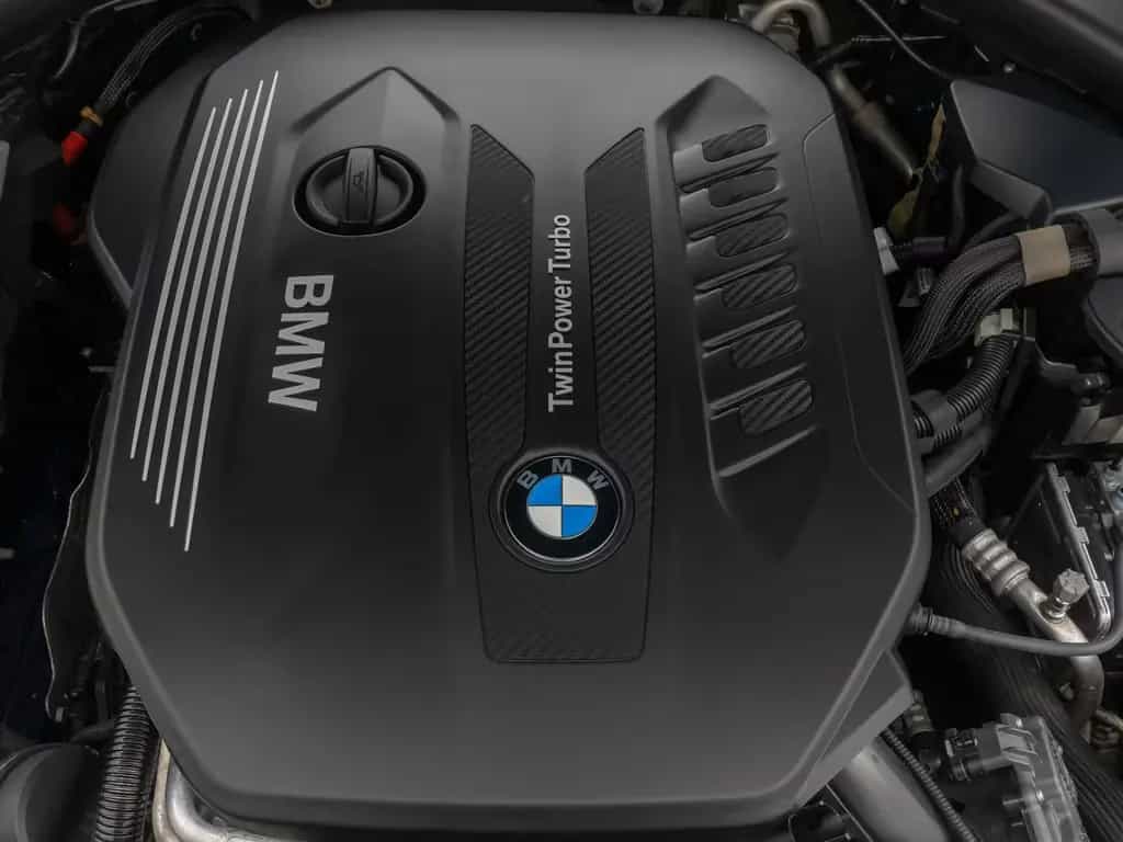 BMW 330 d M Sport Panorama HUD DAB Laser HiFi AHK 05/2020-photo-16