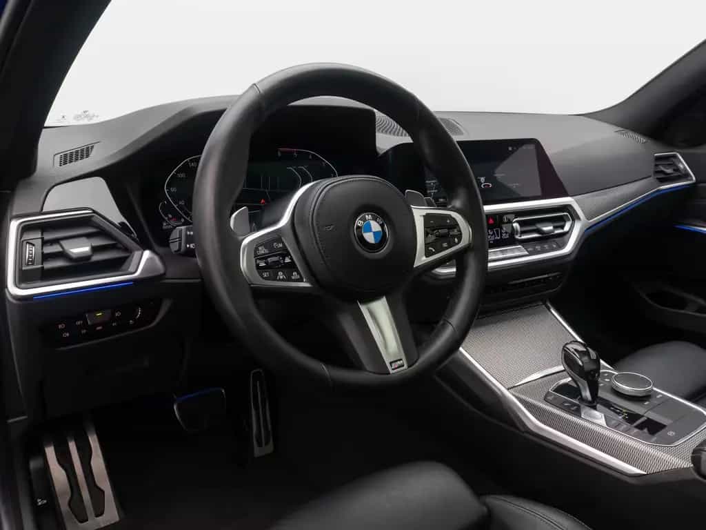 BMW 330 d M Sport Panorama HUD DAB Laser HiFi AHK 05/2020-photo-20