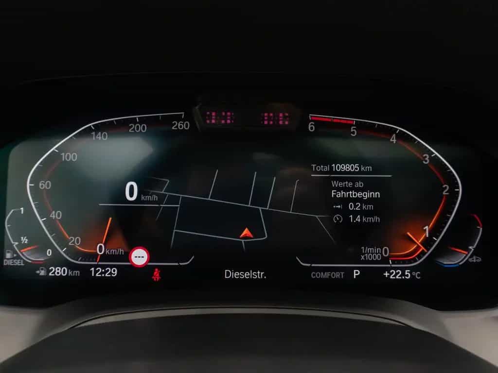 BMW 330 d M Sport Panorama HUD DAB Laser HiFi AHK 05/2020-photo-41