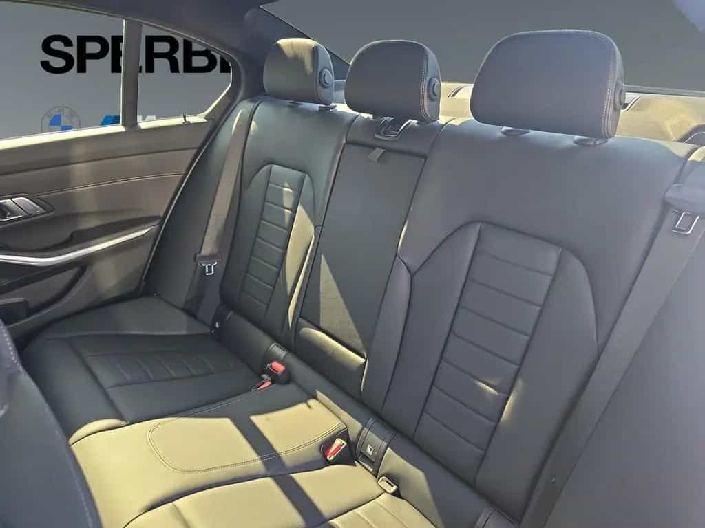 BMW 320 d xDrive M Sportpaket*Live Cockpit Prof*Parki 09/2021-photo-11