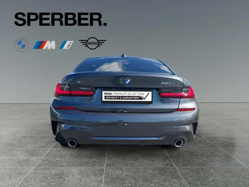 BMW 320 d xDrive M Sportpaket*Live Cockpit Prof*Parki 09/2021-photo-3