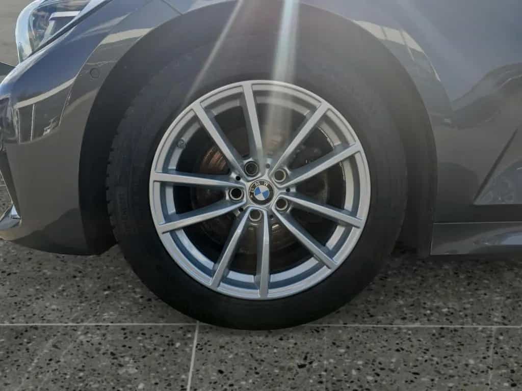 BMW 320 d xDrive M Sportpaket*Live Cockpit Prof*Parki 09/2021-photo-8