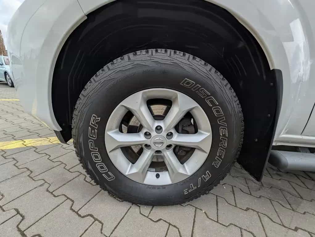 Nissan Navara 2.5 4x4 Pickup Hardtop KingCab*LKW Zulass 07/2013-photo-11