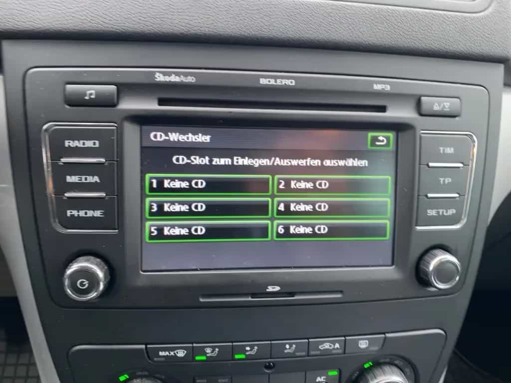 Skoda Yeti 1.2 TSI Ambition Plus *Service NEU* 12/2012-photo-10