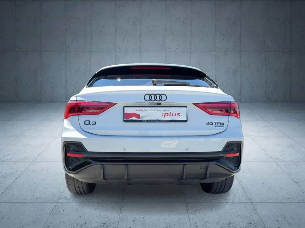 Audi Q3 Sportback S line 40 TFSI qu. S tr. LED AHK 19 06/2023-photo-4