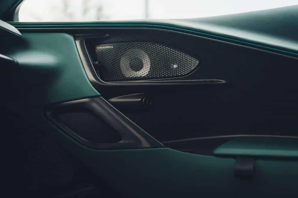 Aston Martin Valhalla Apex Grey / Carbon / NEW / 160KM / B O 03/2026-photo-20