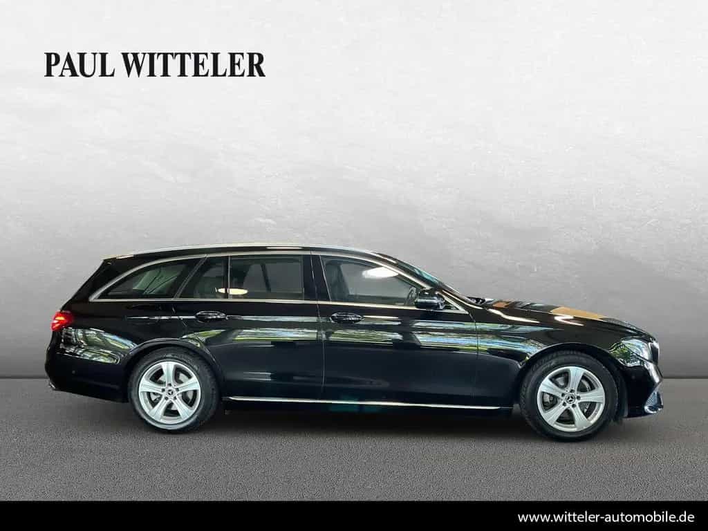 Mercedes-Benz E 200 d T AVANTGARDE LED/AHK/Garmin/Rückfahrkam. 05/2017-photo-4