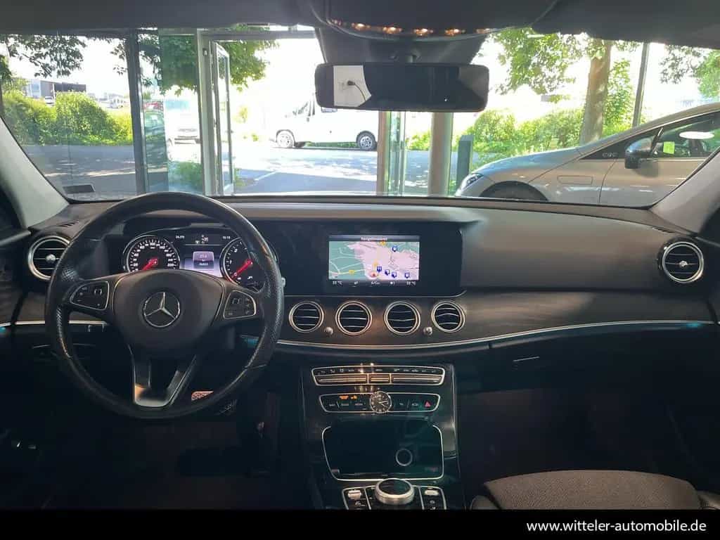 Mercedes-Benz E 200 d T AVANTGARDE LED/AHK/Garmin/Rückfahrkam. 05/2017-photo-7