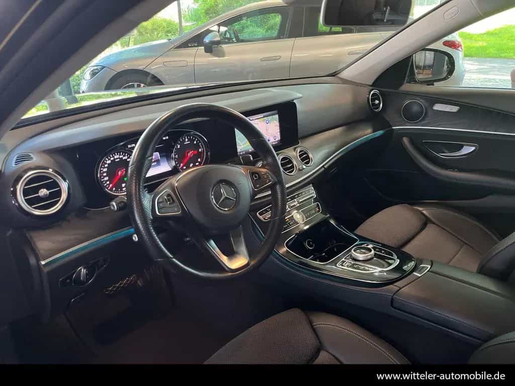 Mercedes-Benz E 200 d T AVANTGARDE LED/AHK/Garmin/Rückfahrkam. 05/2017-photo-8