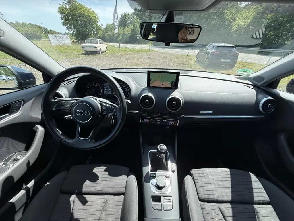 Audi A3 1.4 TFSI cod ultra sport 04/2017-photo-10