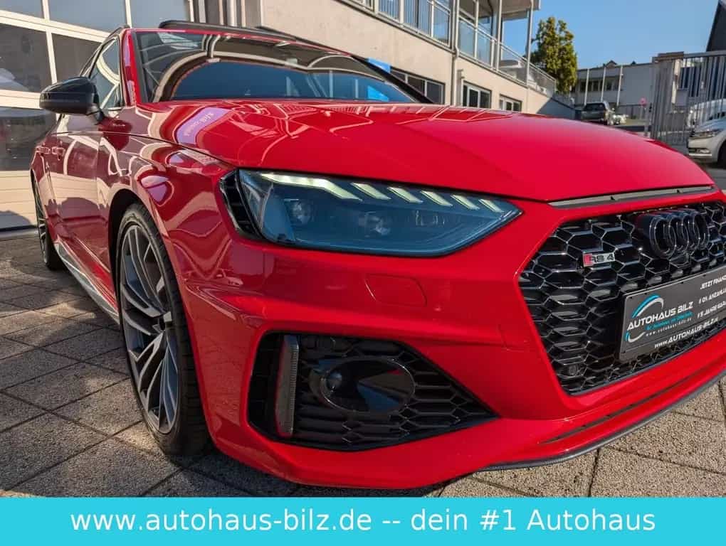 Audi RS4 Avant  quattro*Pano*B&O*Carbon*HuD*Matrix* 02/2022-photo-11