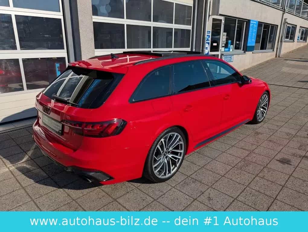 Audi RS4 Avant  quattro*Pano*B&O*Carbon*HuD*Matrix* 02/2022-photo-13