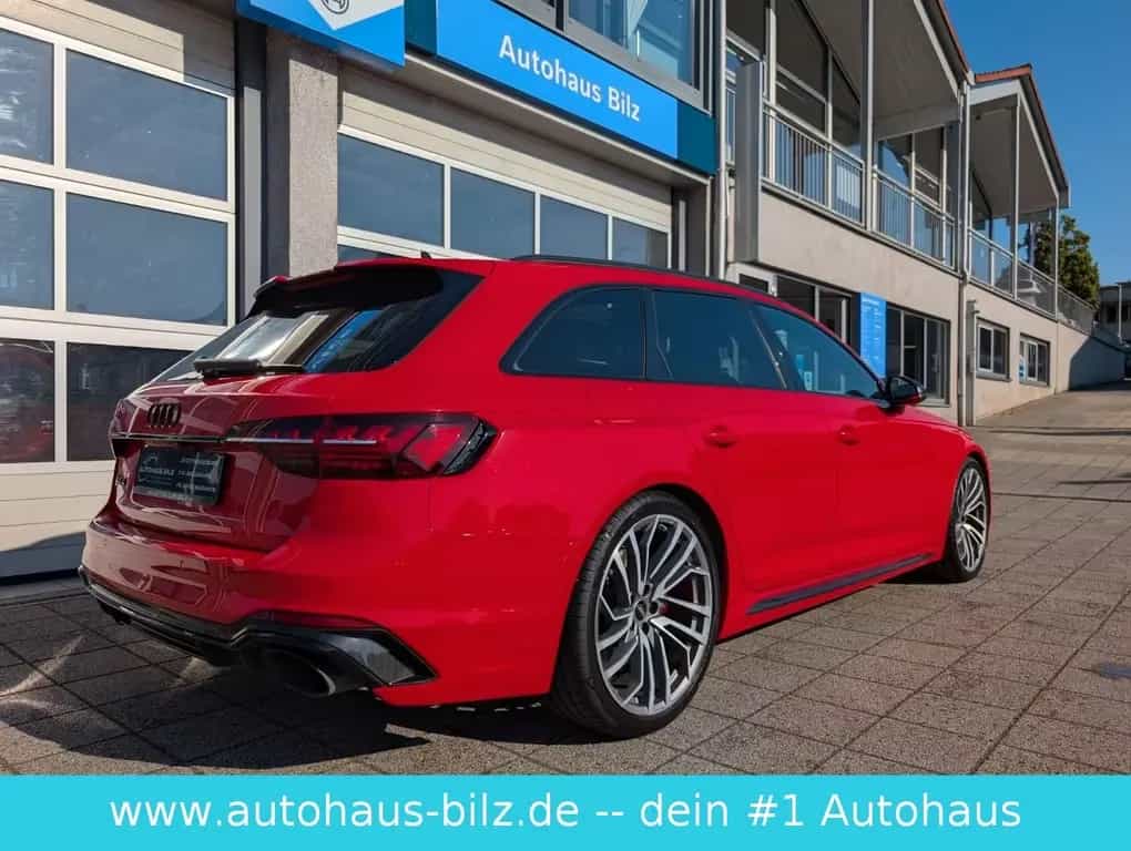 Audi RS4 Avant  quattro*Pano*B&O*Carbon*HuD*Matrix* 02/2022-photo-14