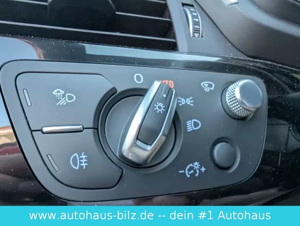 Audi RS4 Avant  quattro*Pano*B&O*Carbon*HuD*Matrix* 02/2022-photo-30