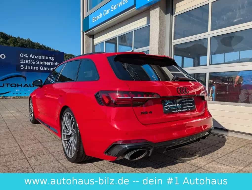 Audi RS4 Avant  quattro*Pano*B&O*Carbon*HuD*Matrix* 02/2022-photo-8