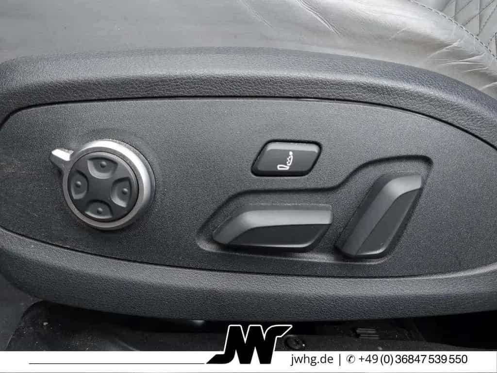 Audi A4 S-Line ACC/LED+/VIRTUAL/S-SITZE/19"/KAMERA 05/2023-photo-7
