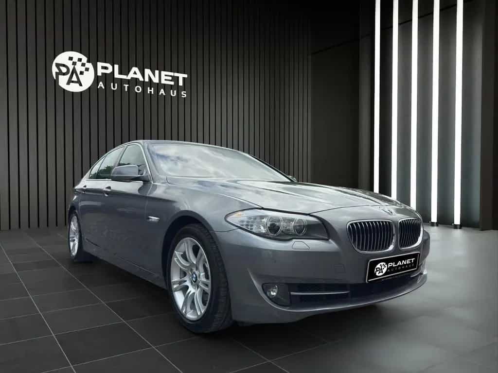 BMW 528 i Limousine xDrive *HUD*LRH*Softcl.*Scheckhef 04/2012-photo-10