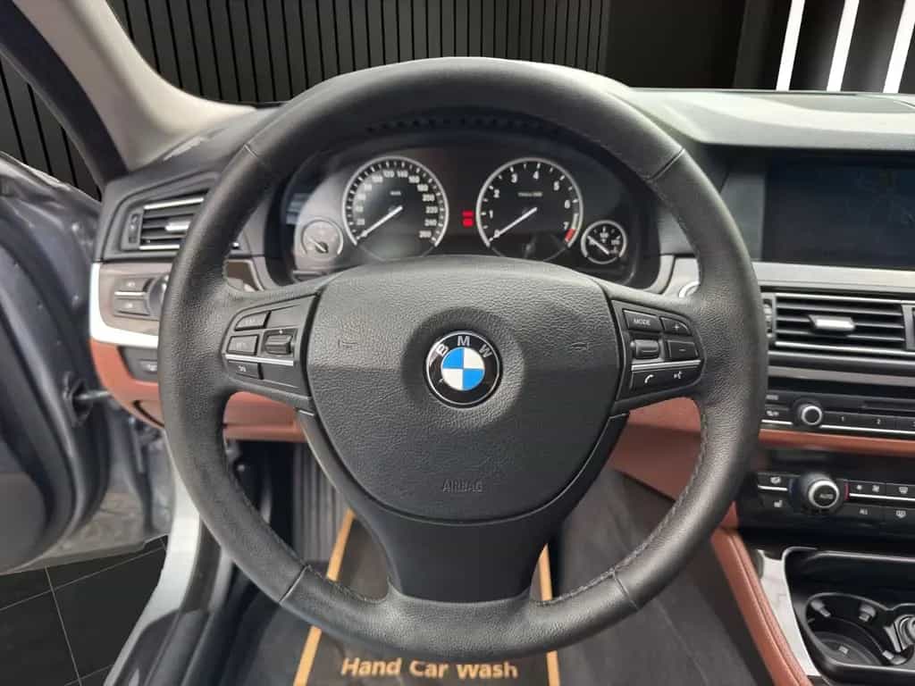 BMW 528 i Limousine xDrive *HUD*LRH*Softcl.*Scheckhef 04/2012-photo-13