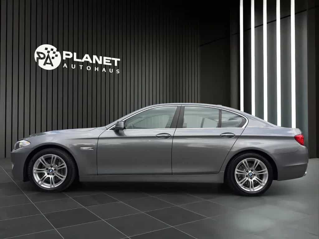 BMW 528 i Limousine xDrive *HUD*LRH*Softcl.*Scheckhef 04/2012-photo-2