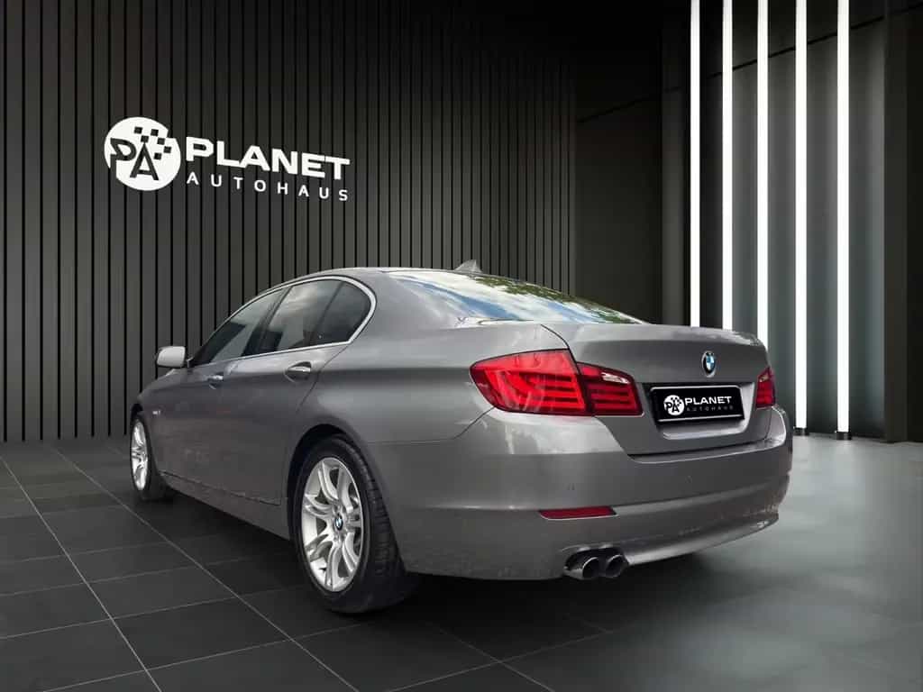 BMW 528 i Limousine xDrive *HUD*LRH*Softcl.*Scheckhef 04/2012-photo-3