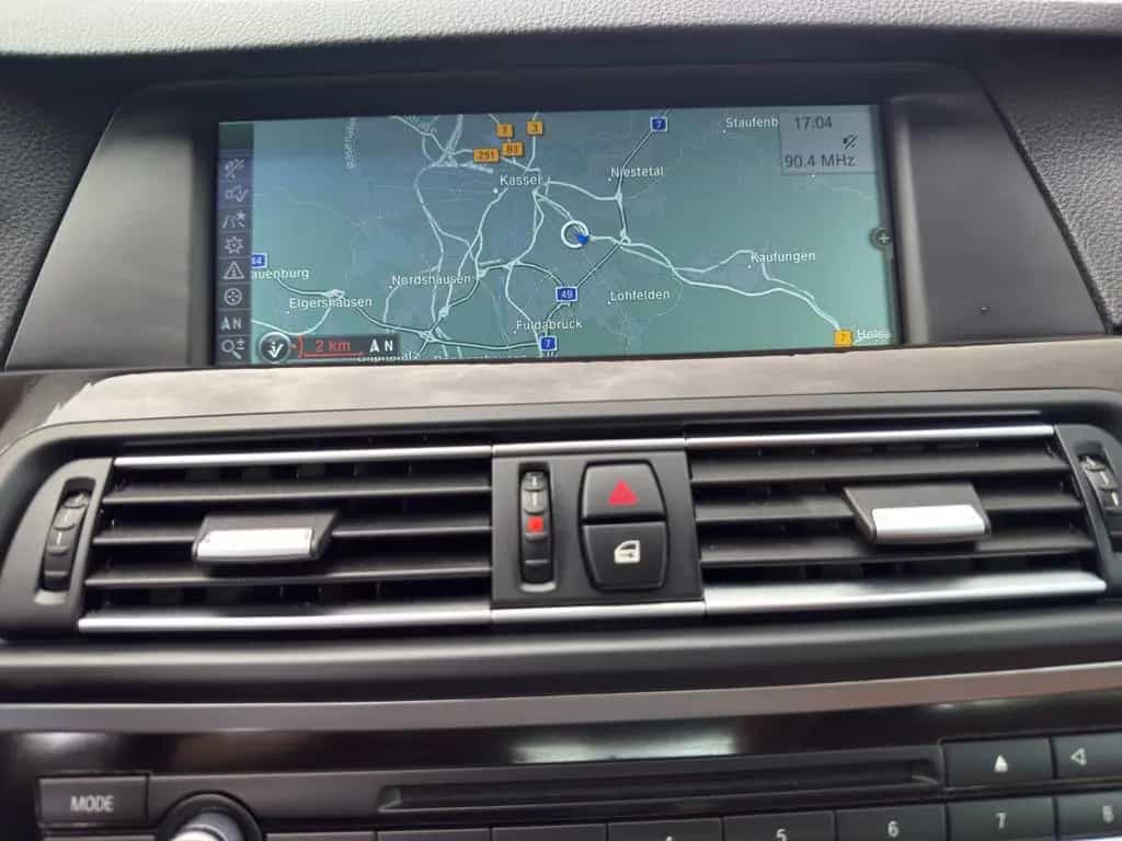 BMW 528 i Limousine xDrive *HUD*LRH*Softcl.*Scheckhef 04/2012-photo-31