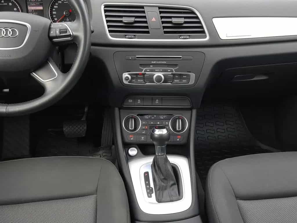 Audi Q3 2.0 TSI S-tronic quattro AHK+PANORAMA+LED+GJR 12/2016-photo-15