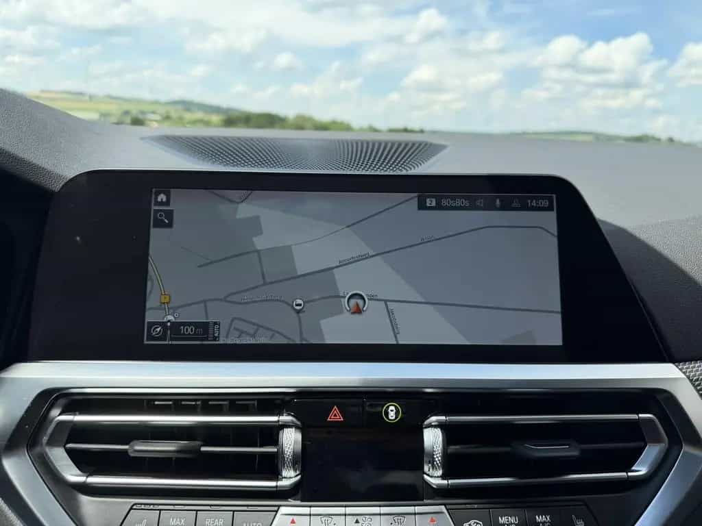 BMW 320 d M Sport HeadUp HiFi Laser Innovation LiveCo 04/2022-photo-14