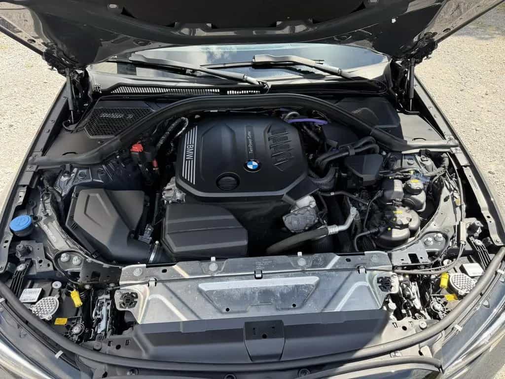 BMW 320 d M Sport HeadUp HiFi Laser Innovation LiveCo 04/2022-photo-21