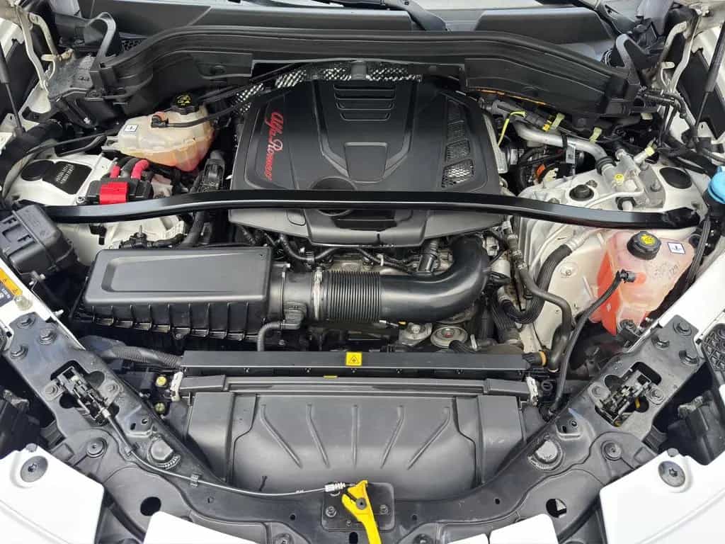 Alfa Romeo Stelvio Super Q4, SHZ, Navi, Memory, Totwinkel 08/2018-photo-12