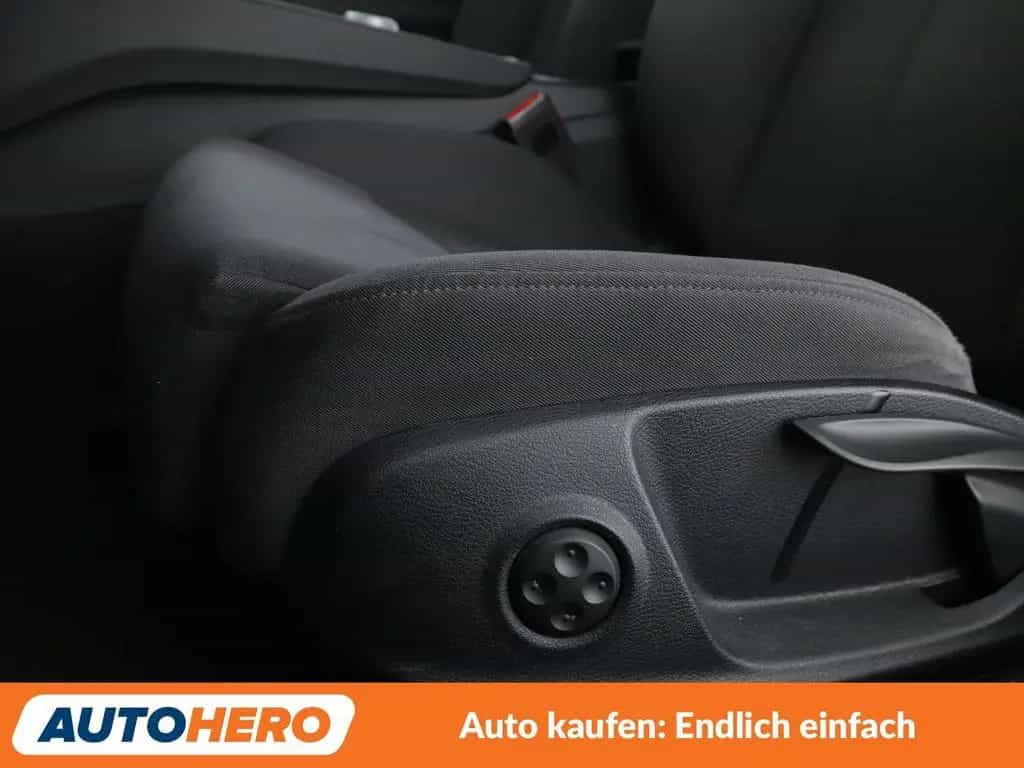Audi TT 2.0 TFSI quattro Coupe Aut.*LED*TEMPO*PDC* 07/2017-photo-23