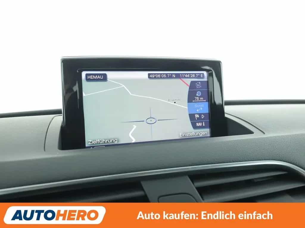 Audi Q3 2.0 TFSI quattro Design Aut.*NAVI*LED*TEMPO* 04/2017-photo-21