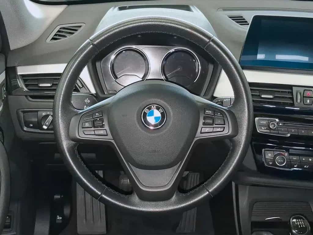 BMW X1 sDrive 18d.,1.Hand,Navi,Pano,HUD,AHK,Kamera 02/2020-photo-14