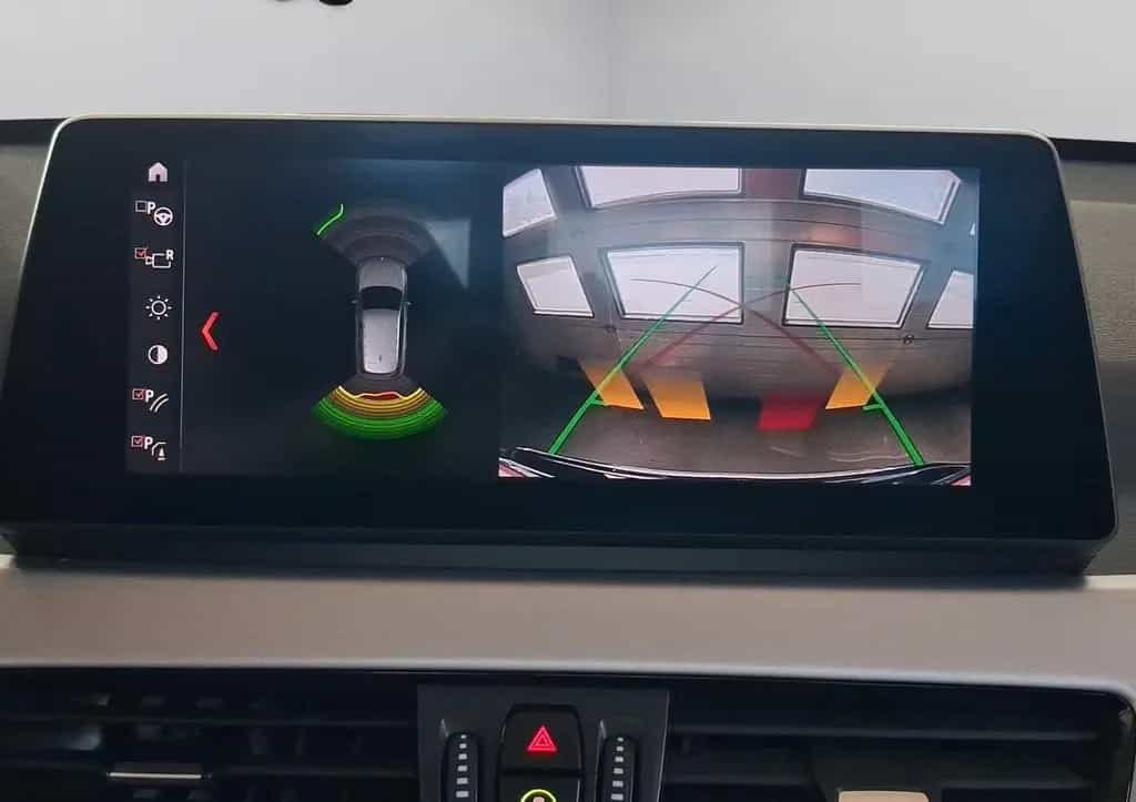 BMW X1 sDrive 18d.,1.Hand,Navi,Pano,HUD,AHK,Kamera 02/2020-photo-19