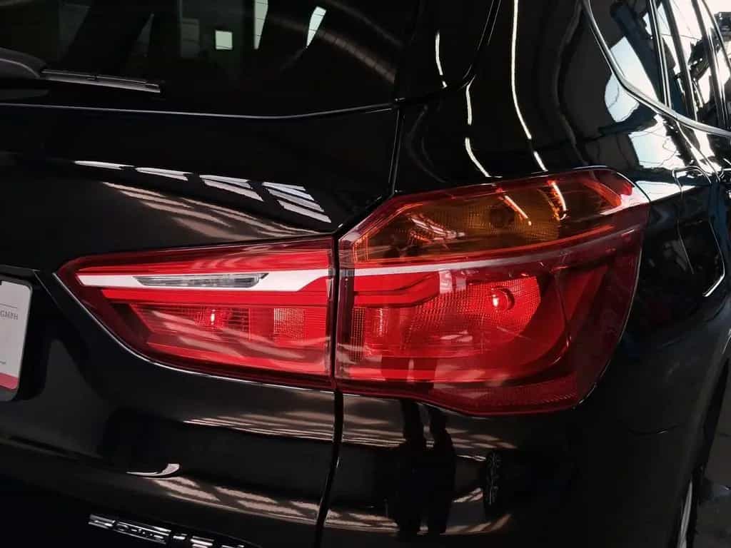 BMW X1 sDrive 18d.,1.Hand,Navi,Pano,HUD,AHK,Kamera 02/2020-photo-27