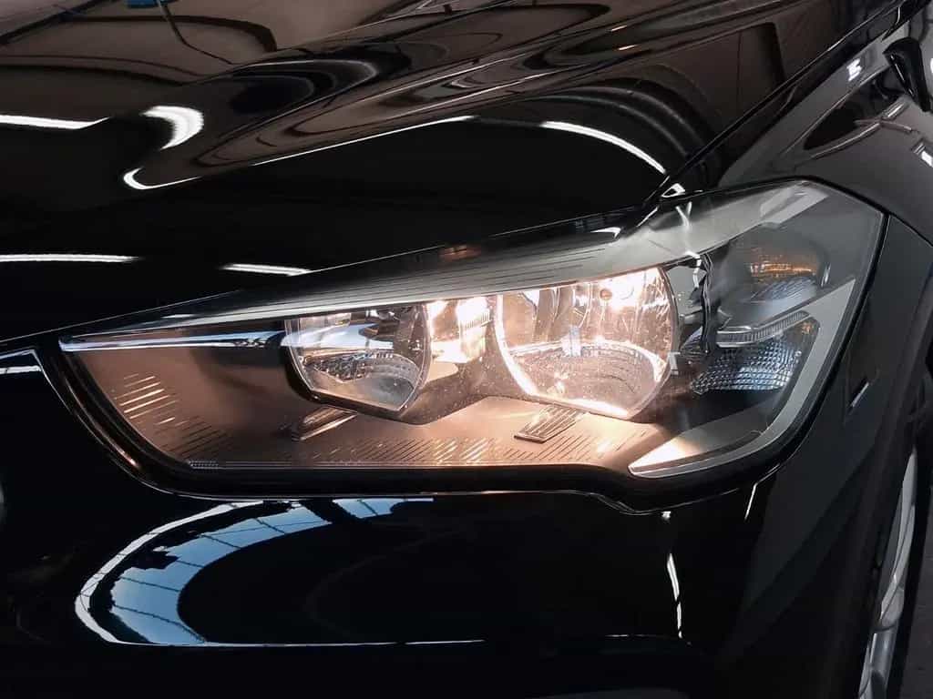 BMW X1 sDrive 18d.,1.Hand,Navi,Pano,HUD,AHK,Kamera 02/2020-photo-28