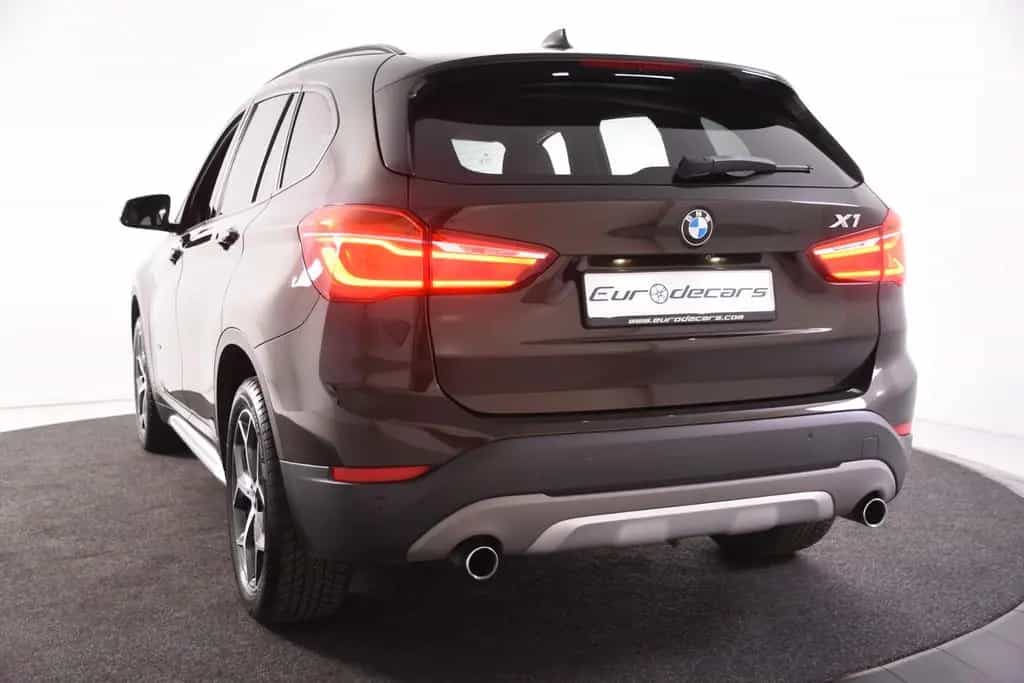 BMW X1 xDrive20i *2.Hand*4x4*AHK*SHZ*Park ass.* 03/2017-photo-27