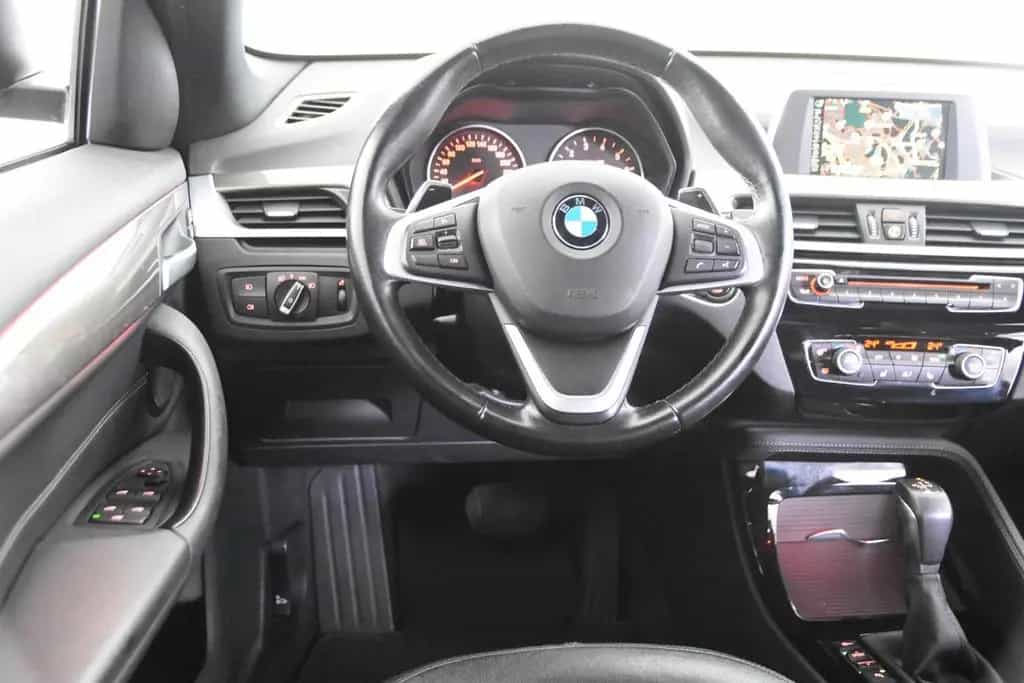 BMW X1 xDrive20i *2.Hand*4x4*AHK*SHZ*Park ass.* 03/2017-photo-8