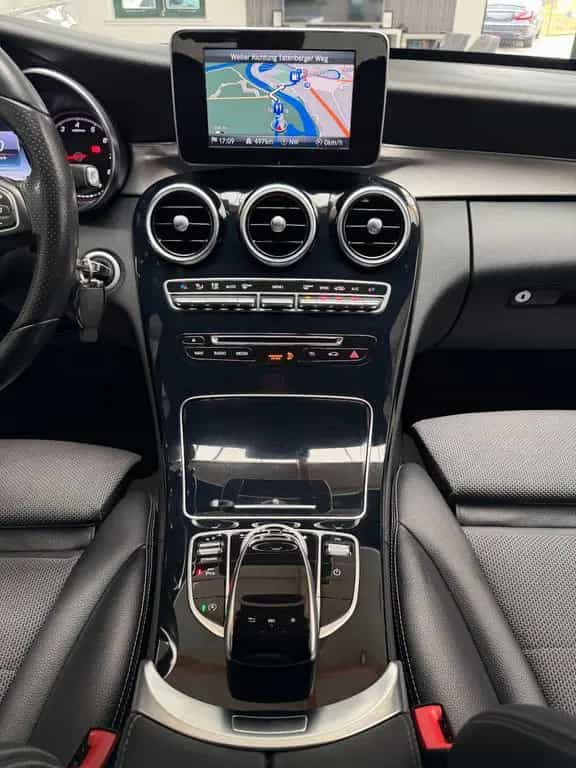 Mercedes-Benz C 180 CGI Limousine 7G-TRONIC Avantgarde 156PS 07/2017-photo-13