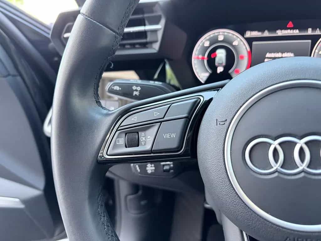 Audi A3 Sportback 35 TDI S line LEDER/PANO/B&O/KAMERA 02/2021-photo-21