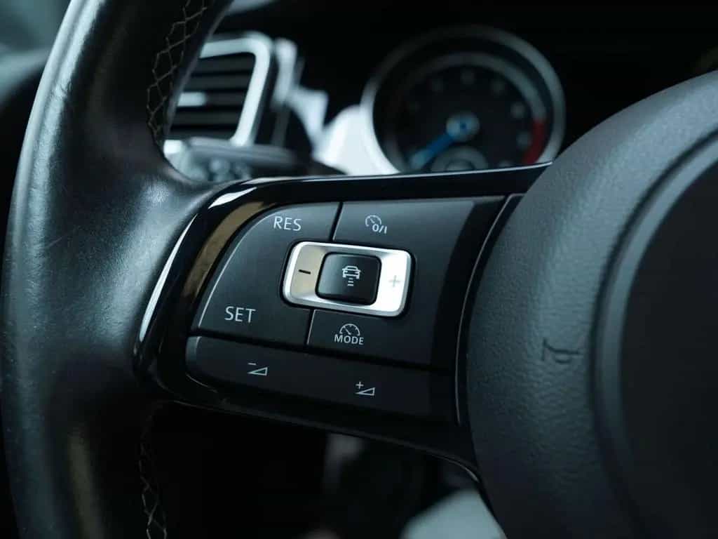 Volkswagen Golf R BMT 4Motion 1.HAND*LED*ACC*AUTOM*SH*LEDER 06/2016-photo-23