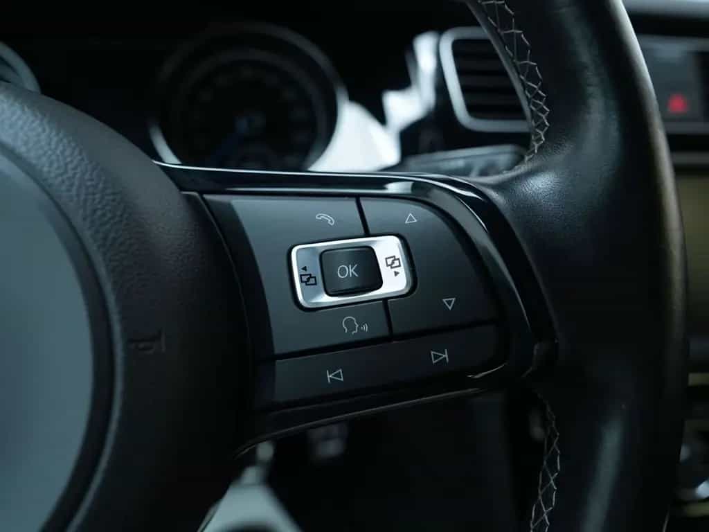 Volkswagen Golf R BMT 4Motion 1.HAND*LED*ACC*AUTOM*SH*LEDER 06/2016-photo-25