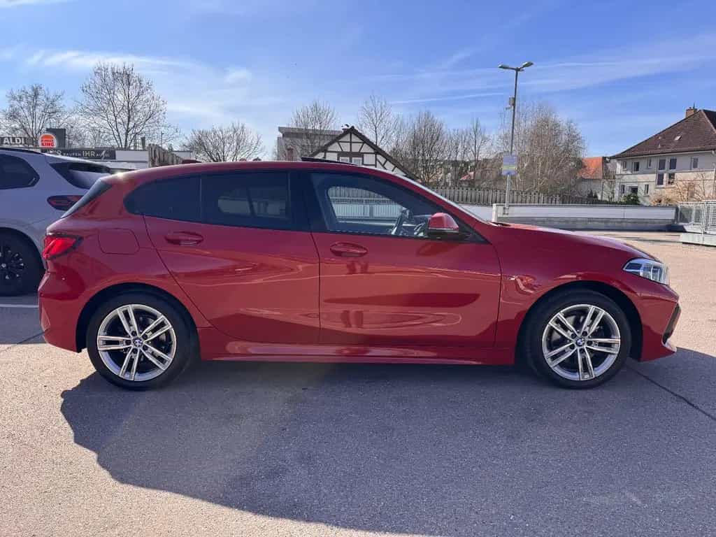 BMW 118 d Aut. M Sport PANO/AHK/HUD/MEMORY/STOP&GO 02/2021-photo-3