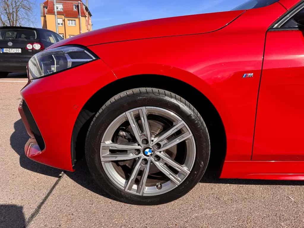 BMW 118 d Aut. M Sport PANO/AHK/HUD/MEMORY/STOP&GO 02/2021-photo-8