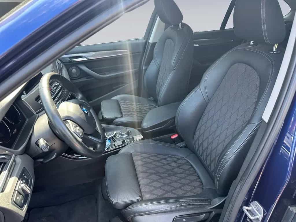 BMW X1 sDrive 20i XLine*LED*AHK*DrivAssis+*HUD*H/K* 03/2018-photo-8