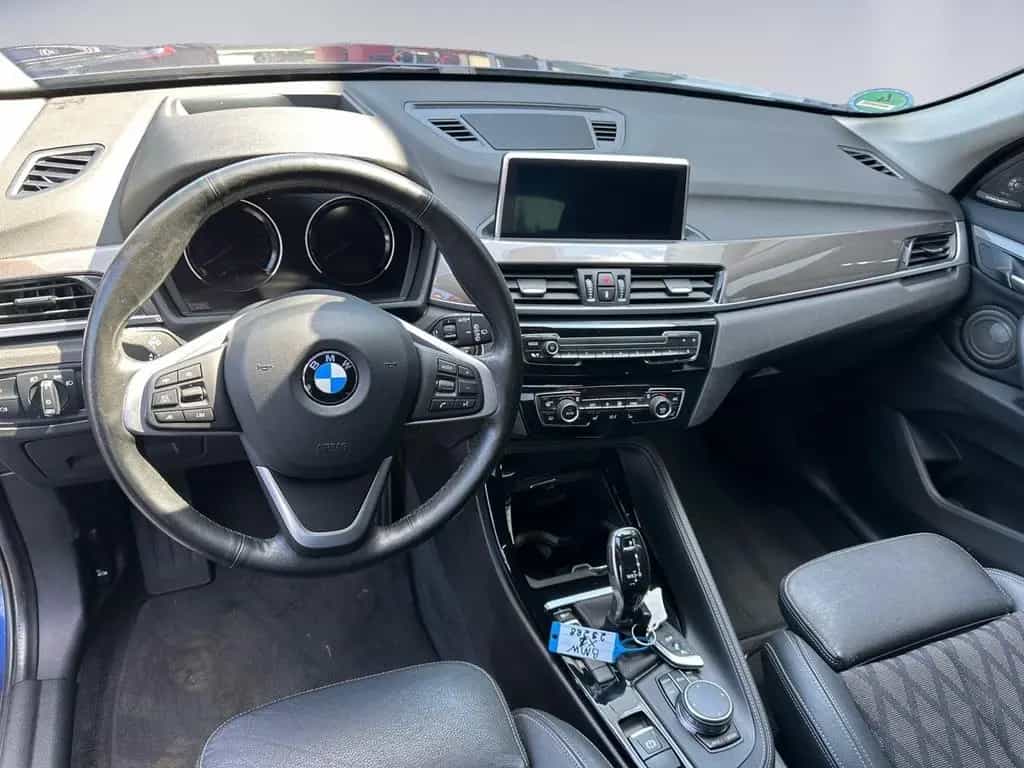 BMW X1 sDrive 20i XLine*LED*AHK*DrivAssis+*HUD*H/K* 03/2018-photo-9