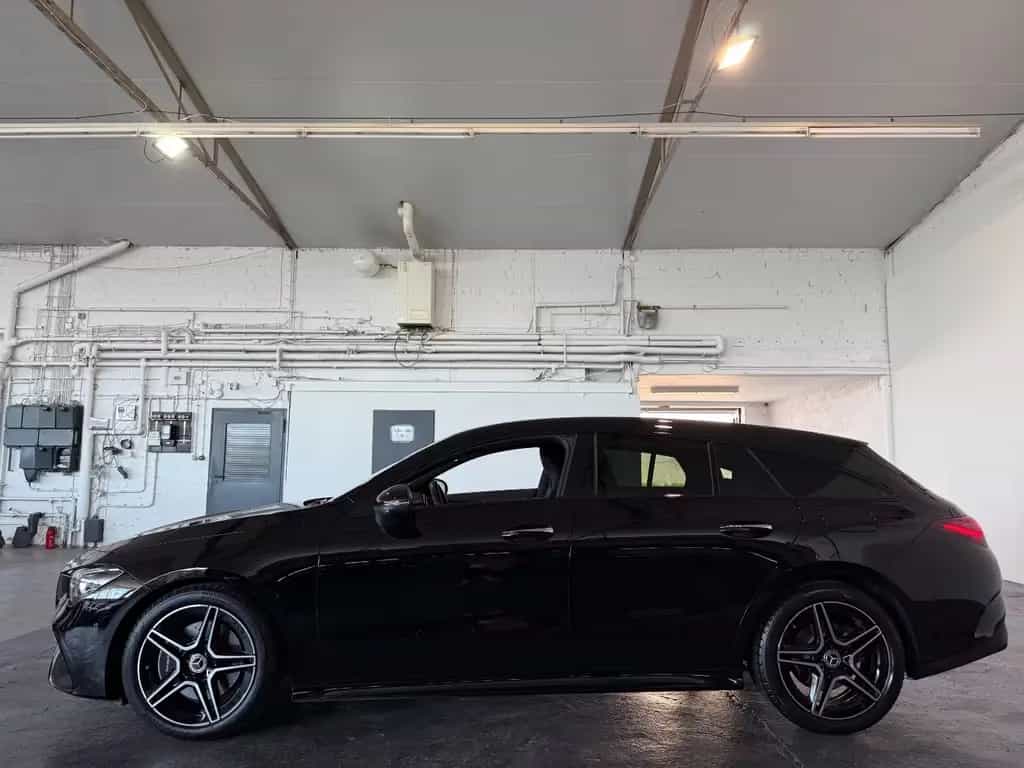 Mercedes-Benz CLA Shooting Brake AMG Line Edition 09/2024-photo-10