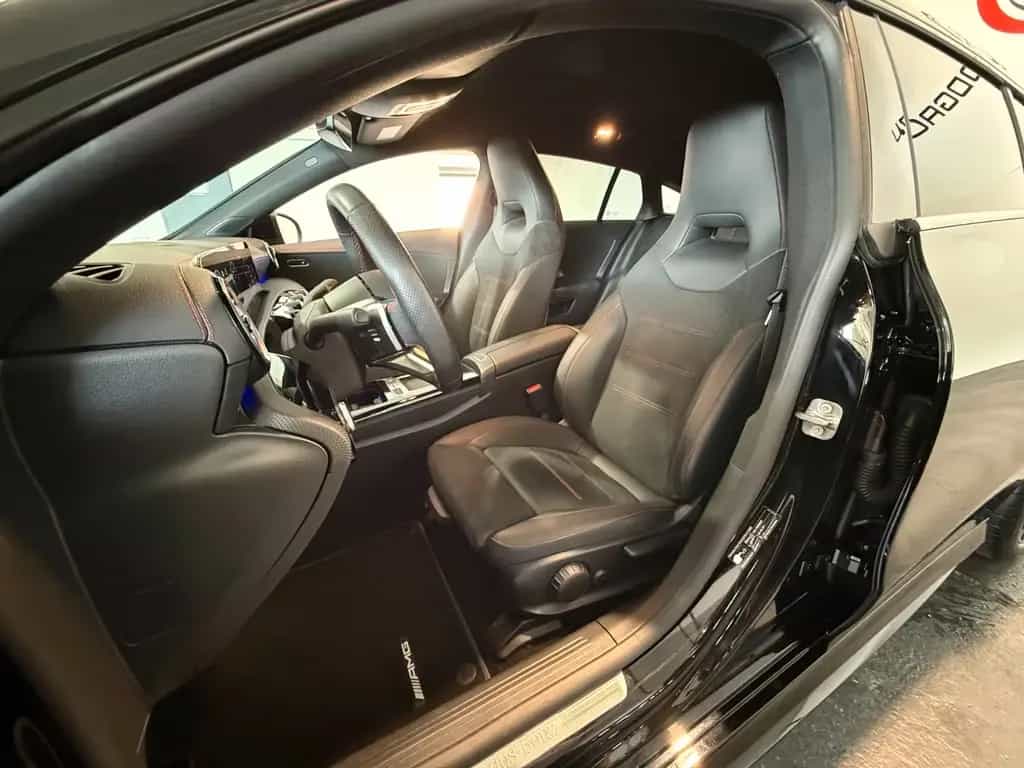Mercedes-Benz CLA Shooting Brake AMG Line Edition 09/2024-photo-17