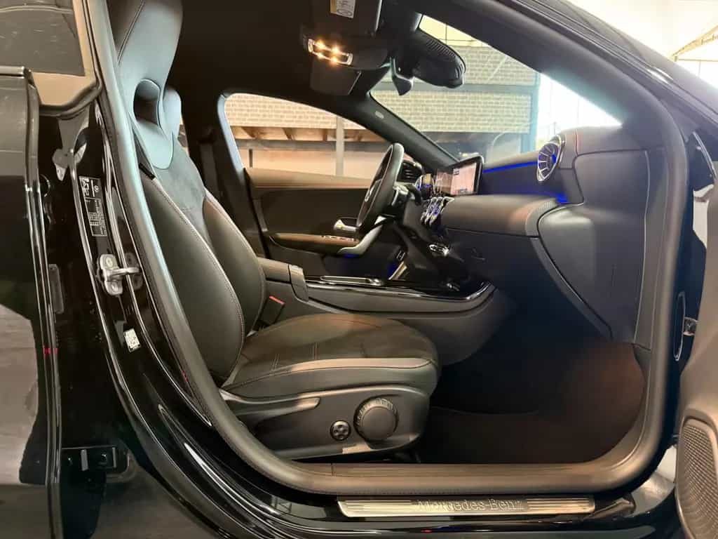 Mercedes-Benz CLA Shooting Brake AMG Line Edition 09/2024-photo-20